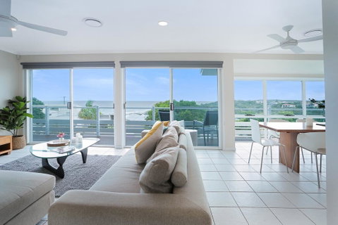 Expansive Ocean Views, Sunrise Beach - Accommodation Tasmania 1
