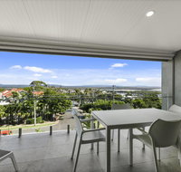 Exquisite Penthouse with views to Laguna Bay - Unit 3 Taralla 18 Edgar Bennett Avenue - Accommodation Tasmania