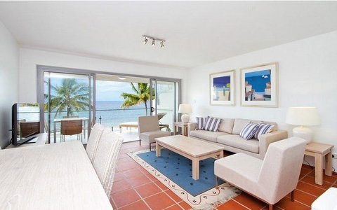 Fairshore 38 - Accommodation Tasmania 3