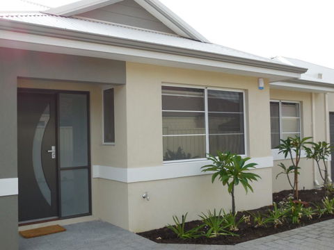 Frangipani Villa Innaloo - Accommodation Tasmania 0