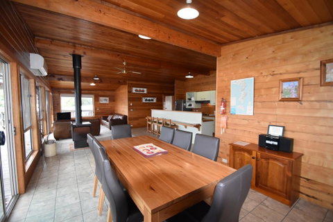 Freycinet On The Bay - Accommodation Tasmania 2