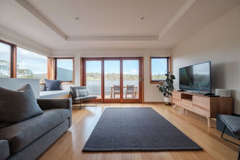 Freycinet Studios Bay - Accommodation Tasmania 2