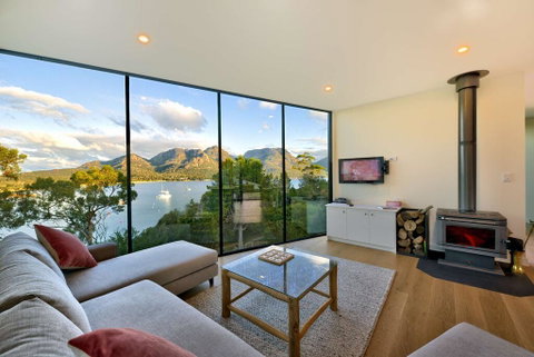 Furneaux - Accommodation Tasmania 0