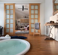 Gables Bend Spa Villa - Accommodation Tasmania