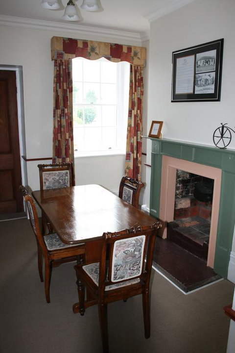 Gaol House Cottages - Accommodation Tasmania 2