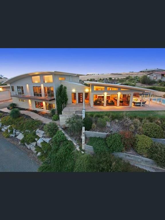 Anakie VIC Accommodation Tasmania