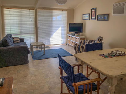 Gone Fishing - Accommodation Tasmania 1