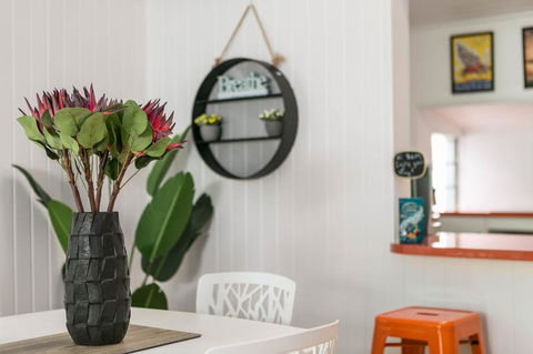 Gorgeous Cottage Close To The City - Accommodation Tasmania 1
