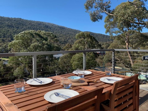 Grasmere Chalet - Accommodation Tasmania 1