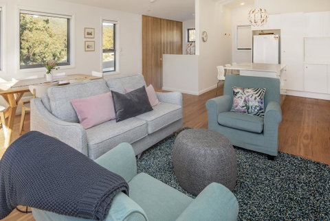 Grasmere Chalet - Accommodation Tasmania 3
