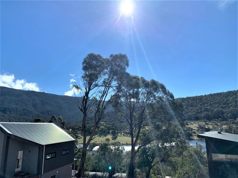 Grasmere Chalet - Accommodation Tasmania 2