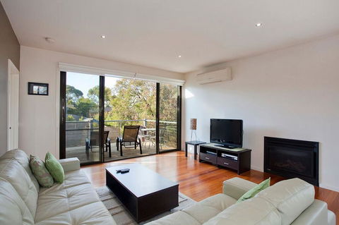 Great Ocean Retreat 5-7 - Accommodation Tasmania 2