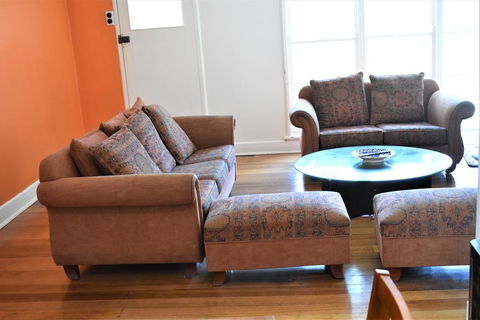 Happy Cozy House For Holidays, Beach, BBQ, Pet Friendly 35kms From CBD In Country Life Style !!! - Accommodation Tasmania 3