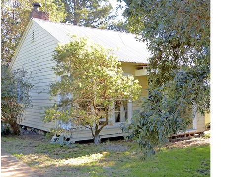 Happy Cozy House For Holidays, Beach, BBQ, Pet Friendly 35kms From CBD In Country Life Style !!! - Accommodation Tasmania 1