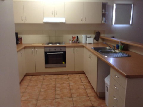 Hazelwood Gardens Apartment - Accommodation Tasmania 2