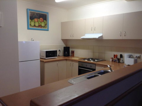 Hazelwood Gardens Apartment - Accommodation Tasmania 3