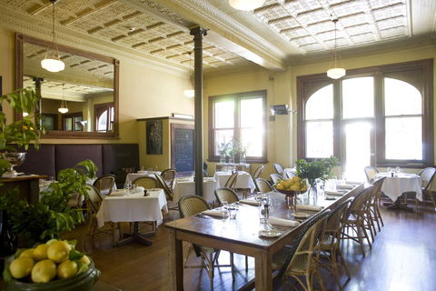 Healesville Hotel - Accommodation Tasmania 2