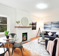 Heritage Home Metres from Manly Beaches and Dining - Accommodation Tasmania
