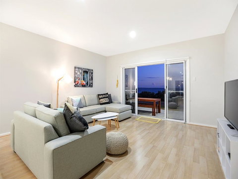 High Tide - Wallaroo Beachfront Property - Pet-Friendly - Accommodation Tasmania 3