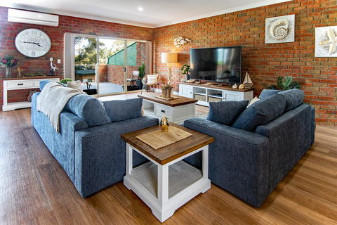 High Tide Five Star Appartment - Accommodation Tasmania 0