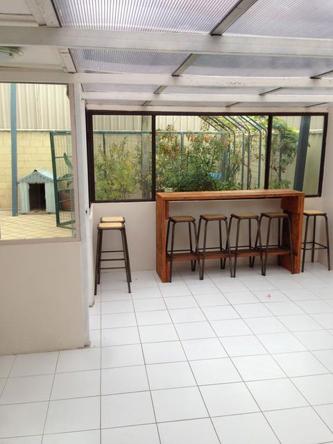 Hillarys Family Holiday Home - Accommodation Tasmania 1