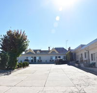 Hillview Motel - Accommodation Tasmania