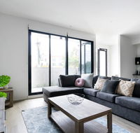 HOLIDAY HOME 3BR TOWNHOUSE with WIFI NEAR HIGHPOINT - Accommodation Tasmania