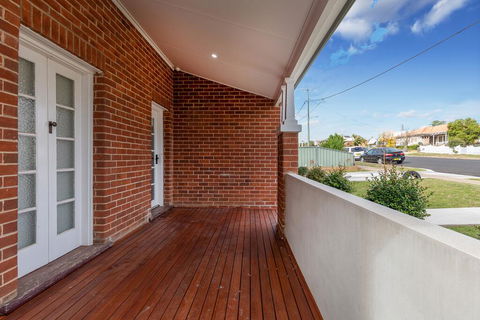 Home Away From Home - Accommodation Tasmania 1