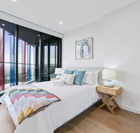 HomeHotel-Luxury Home High Rise with View. - Accommodation Tasmania