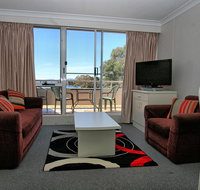 Horizons 213/10 Kosciuszko Road - Accommodation Tasmania