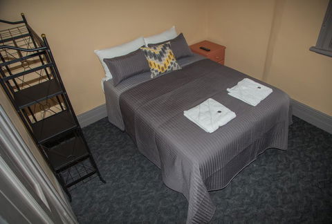 Hotel Cessnock - Accommodation Tasmania 0
