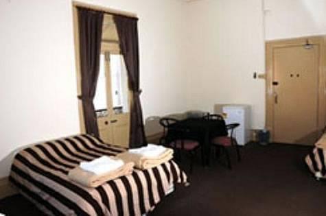 Hotel Metropolitan - Accommodation Tasmania 2