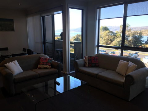 Jasper 1 Town Centre Jindabyne - Accommodation Tasmania 3