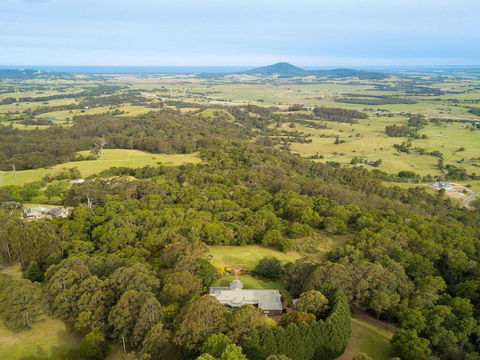 Jaspers Brush - Tranquil Gardens & Stunning Views - Accommodation Tasmania 1