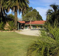 Jolly Swagman Motor Inn Holbrook - Accommodation Tasmania