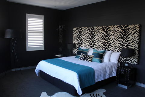 Junction Hotel - Accommodation Tasmania 0