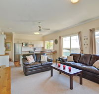 Just 4 Fun - Accommodation Tasmania