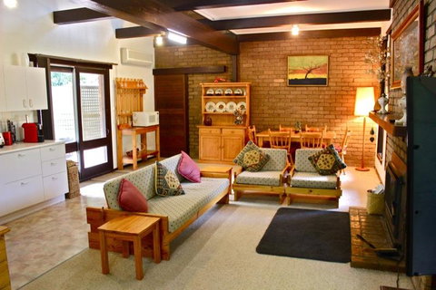 Kaighins Place - Accommodation Tasmania 0