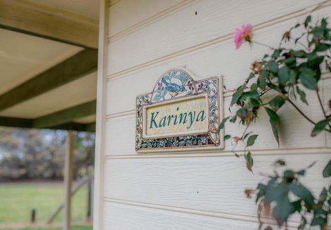 Karinya Cottage - Pet Friendly Country Retreat - Accommodation Tasmania 3