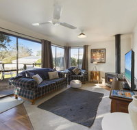 Katisha Cottage - pet friendly and close to town - Accommodation Tasmania