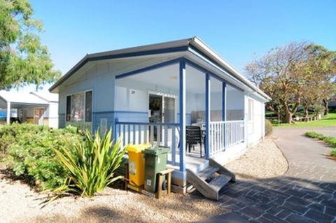 Kendalls Beach Holiday Park - Accommodation Tasmania 0