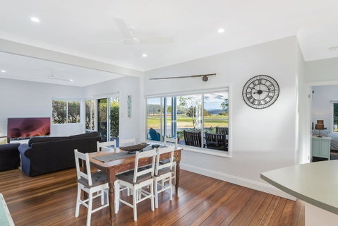 Kesla Beach House - Accommodation Tasmania 0
