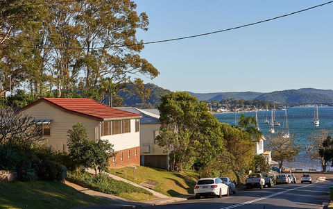Killcare Weekender - Walk Bay, Beach And Cafes - Pet-friendly - Accommodation Tasmania 1
