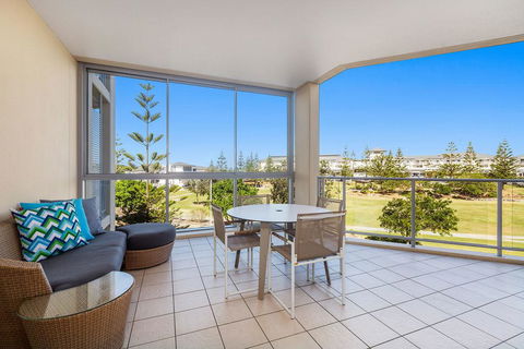 KINGSCLIFF COAST CULTURE 1208 - Accommodation Tasmania 0