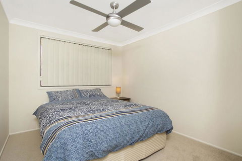 KINGSCLIFF HOLIDAY HOME ON THE HILL - SYD'S VIEW - Accommodation Tasmania 2