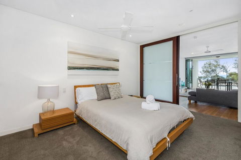 KINGSCLIFF NOR NOR EAST 101 ON MARINE PARADE - Accommodation Tasmania 2