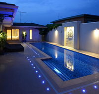 Kraimorie Large family beach house with pool superb water views pool and games room - Accommodation Tasmania