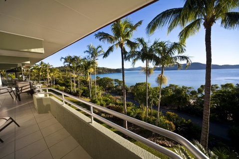 Lagoon 206 - Accommodation Tasmania 0