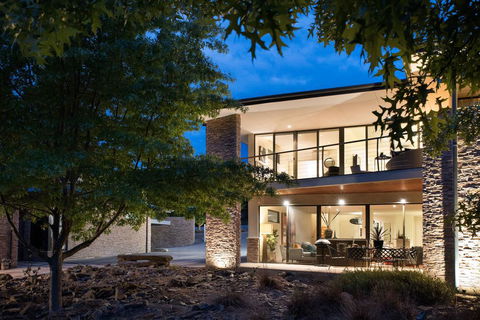 Lake Daylesford Lodge 5 - Accommodation Tasmania 3