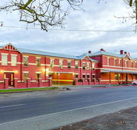 Lake Inn - Ballarat - Accommodation Tasmania